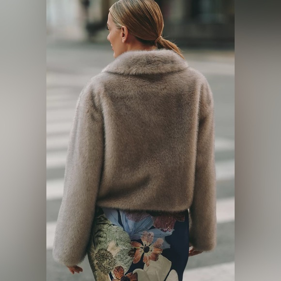 ANTHROPOLOGIE MAEVE Cropped Faux Fur Coat Zip Up Jacket Grey Mink Brown Sz S NEW - Picture 2 of 4